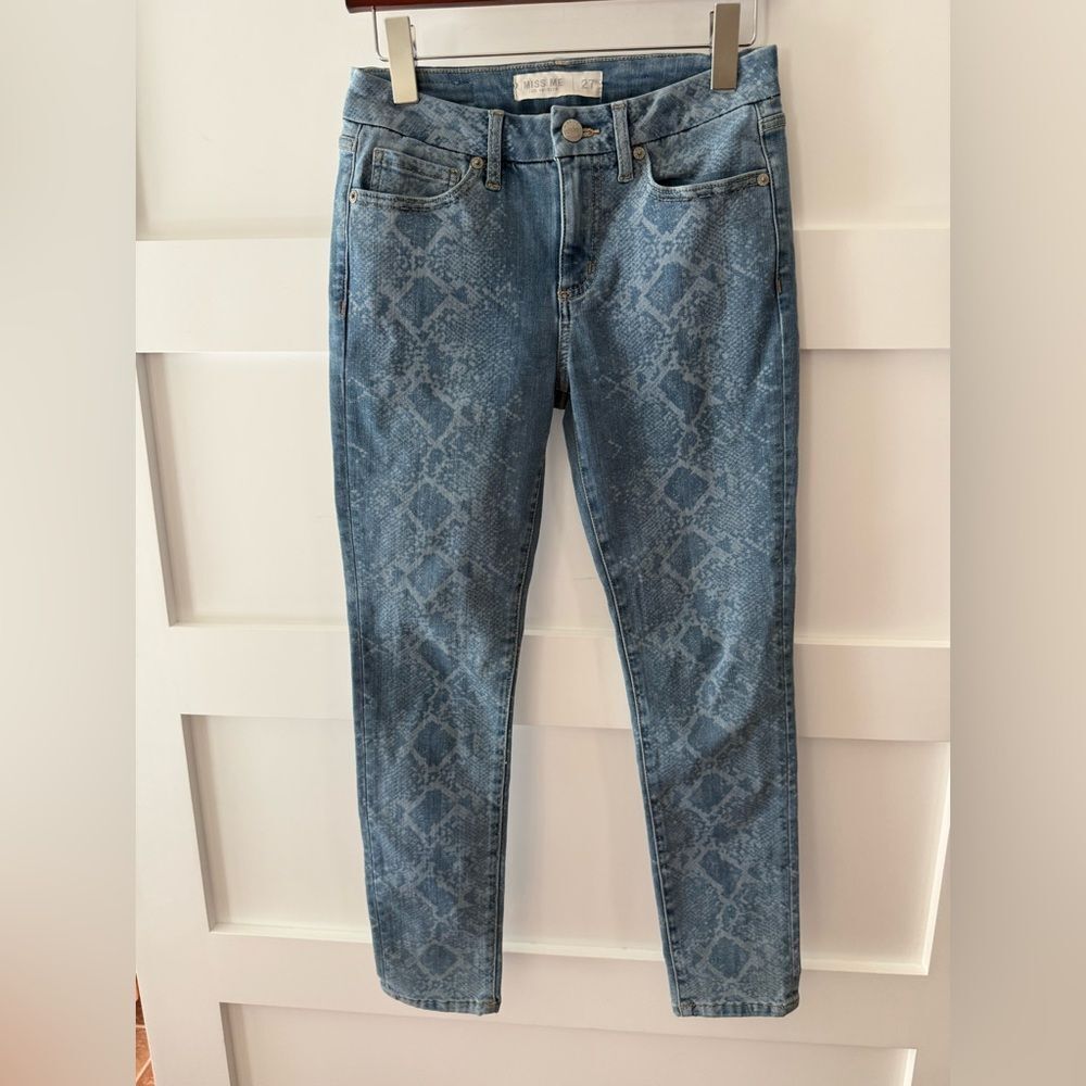 Miss Me Blue Snake Print Skinny Jeans size 27